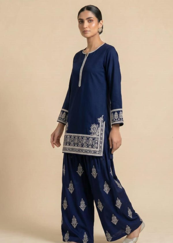 DHANAK EMBROIDERED 2 PC - Image 3